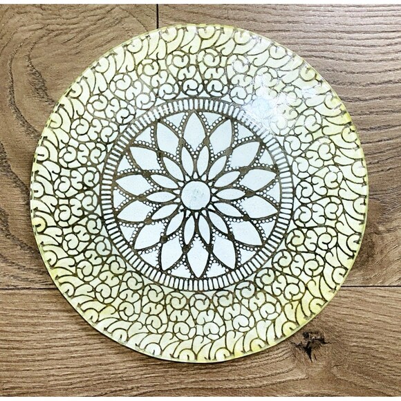 Signed Vintage Art Glass Plate Yellow White Clear Lacy Pattern 8.75 in - Picture 10 of 12